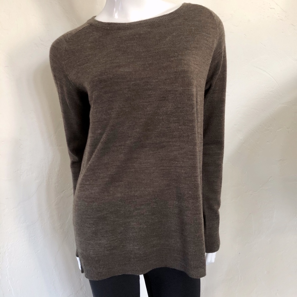 BB DakotaTaupe Brown Boatneck Tunic Sweater SM
